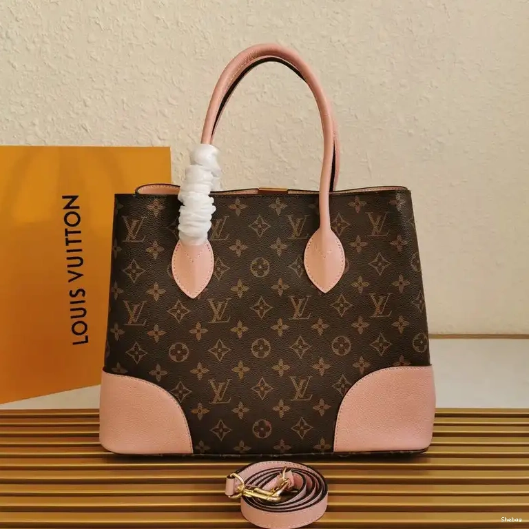 Bags 206B570011 LV 0709